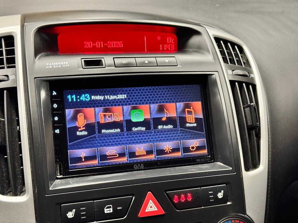 Vehicle Image 11