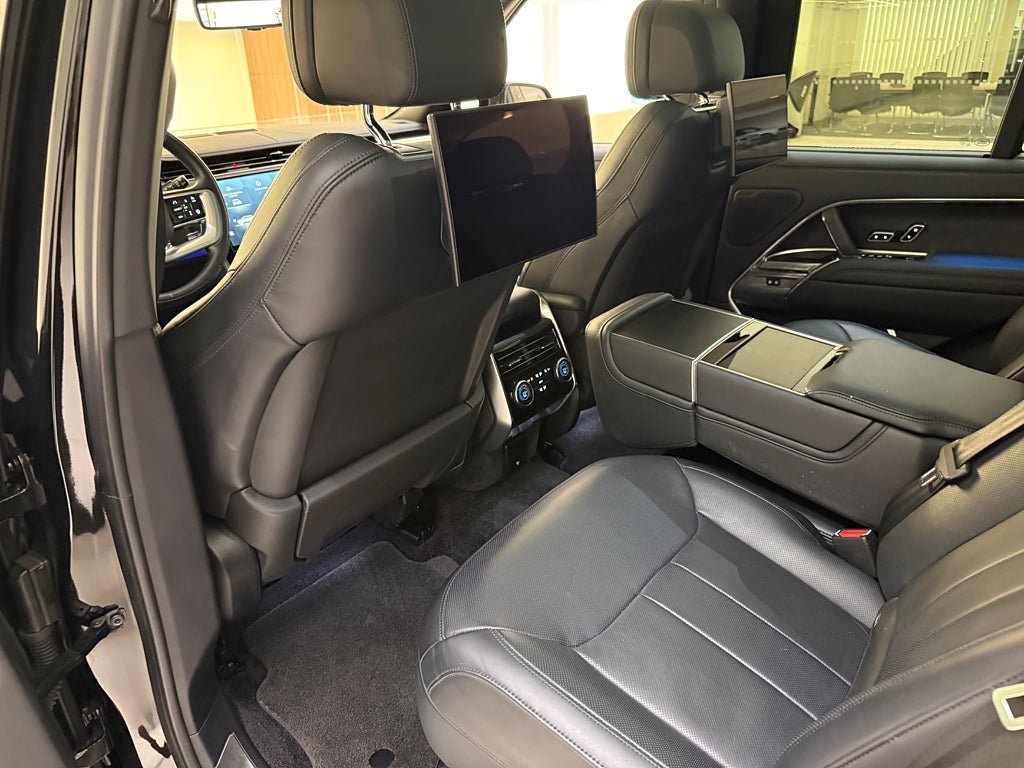 Vehicle Image 18