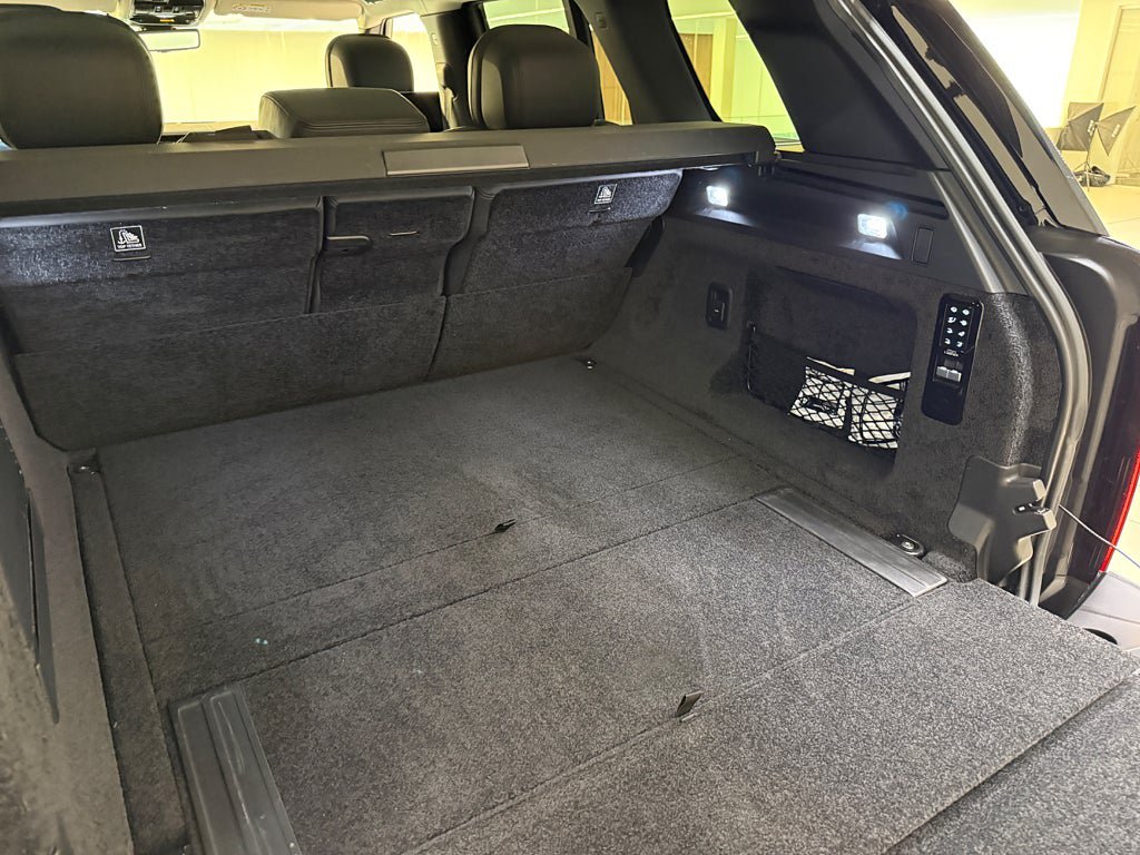 Vehicle Image 23