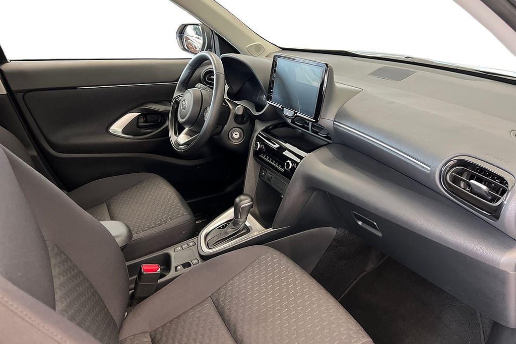 Vehicle Image 7