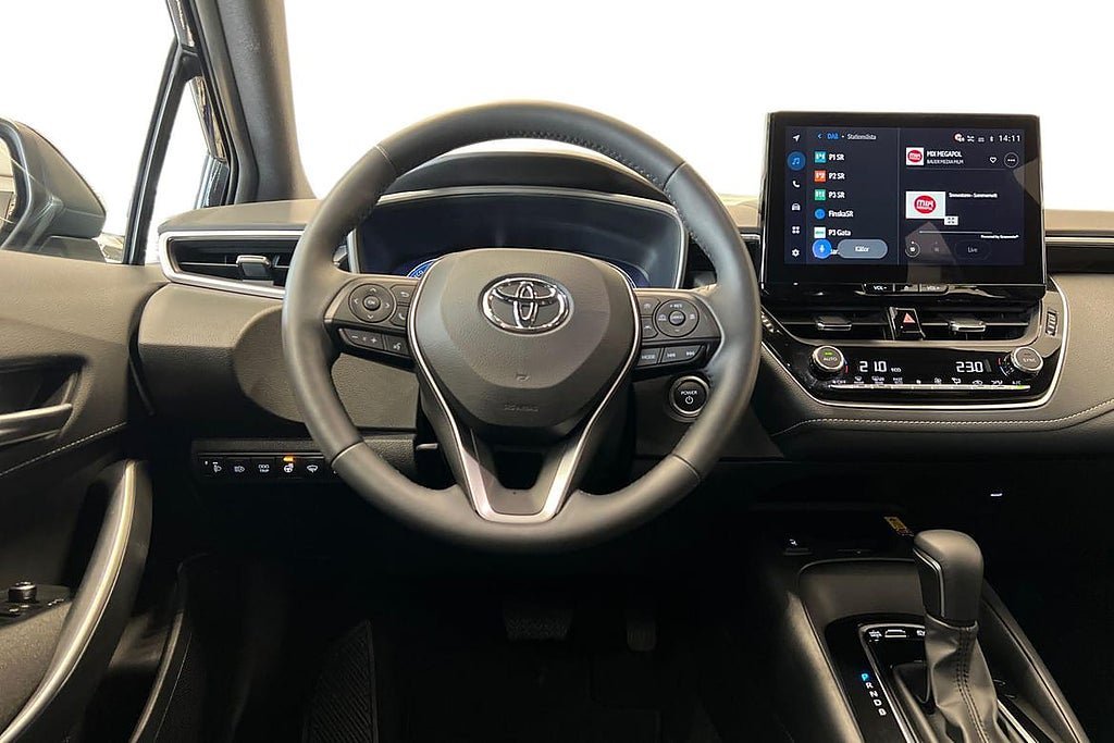 Vehicle Image 11