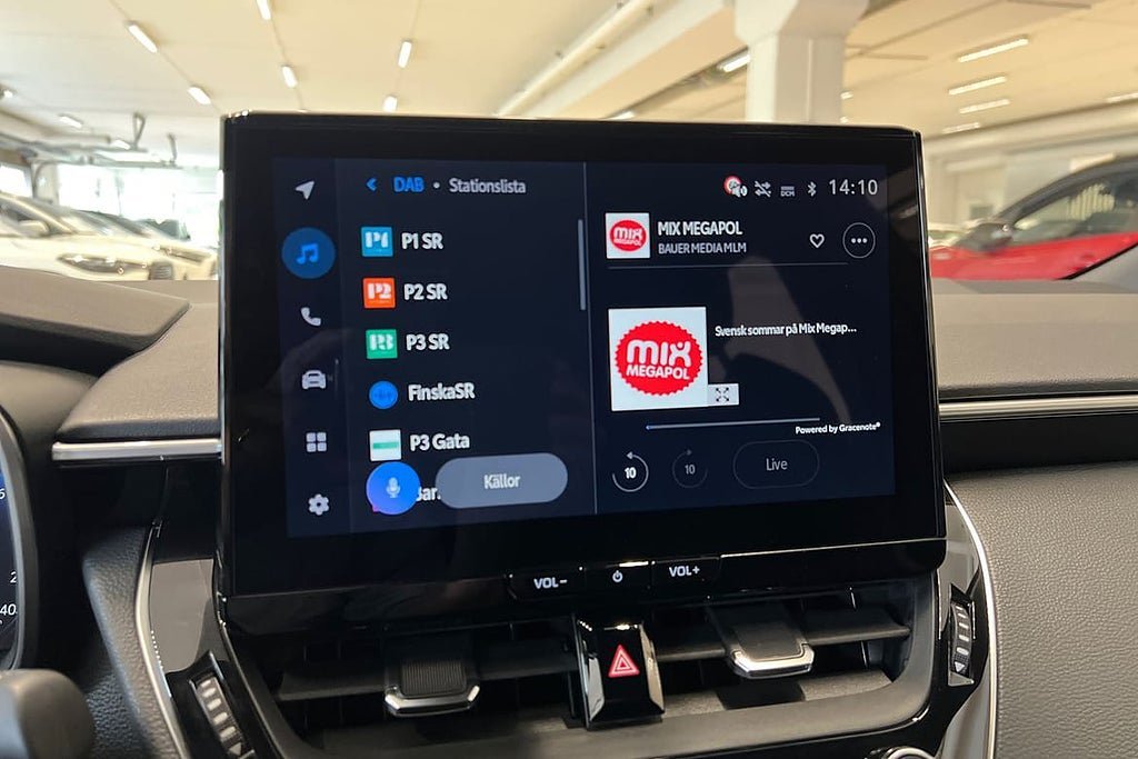 Vehicle Image 15