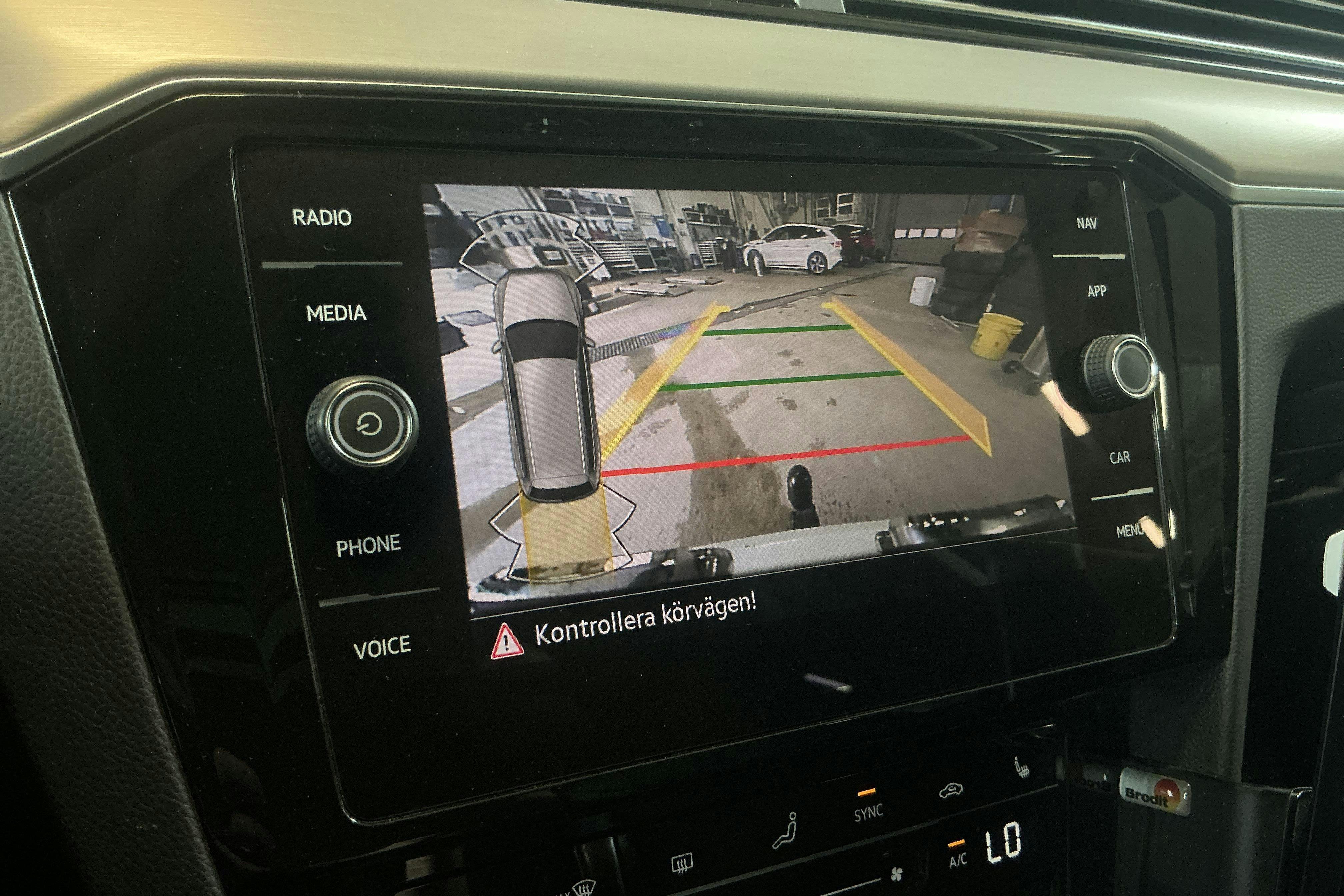 Vehicle Image 13