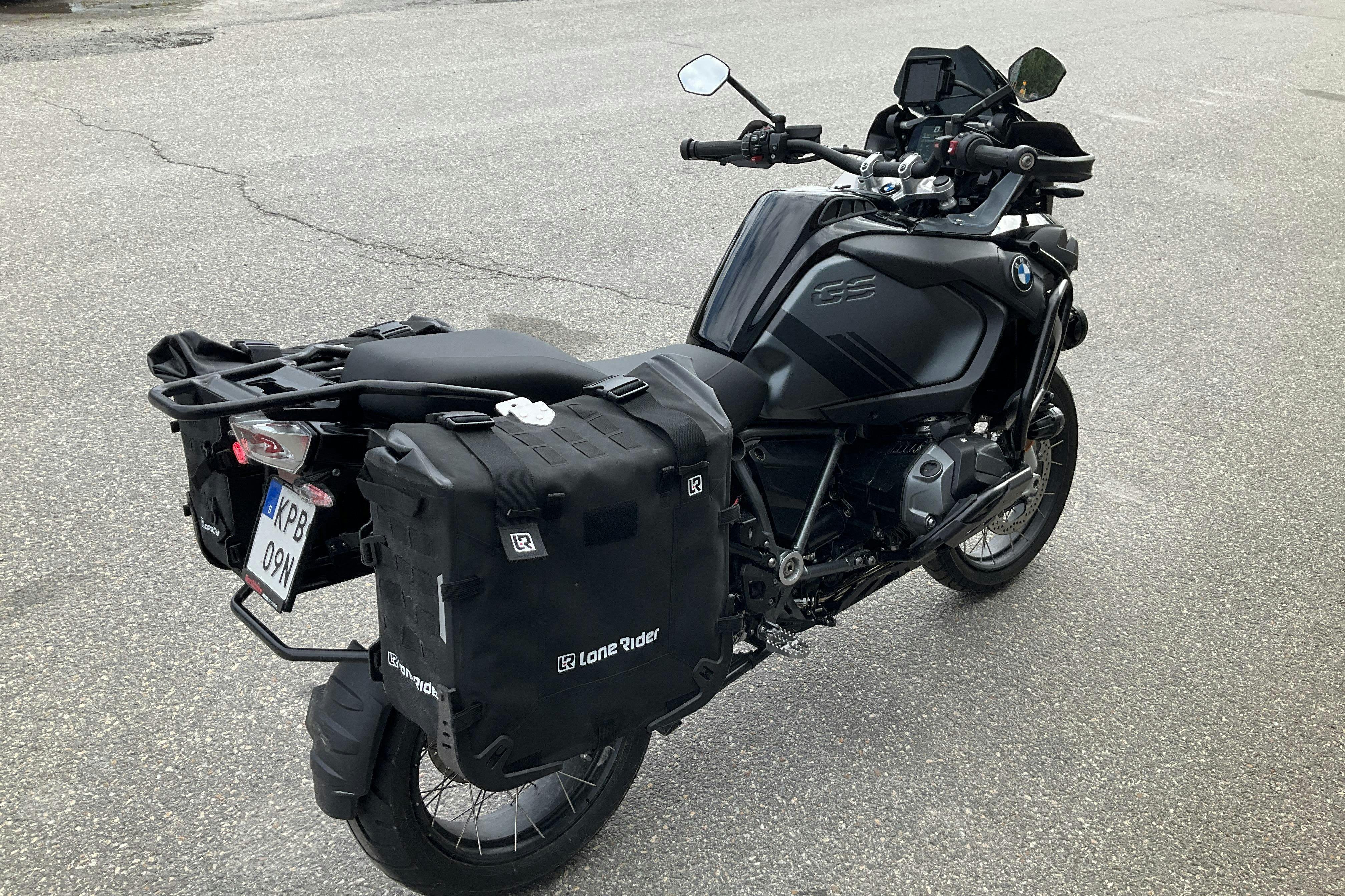 Vehicle Image 13