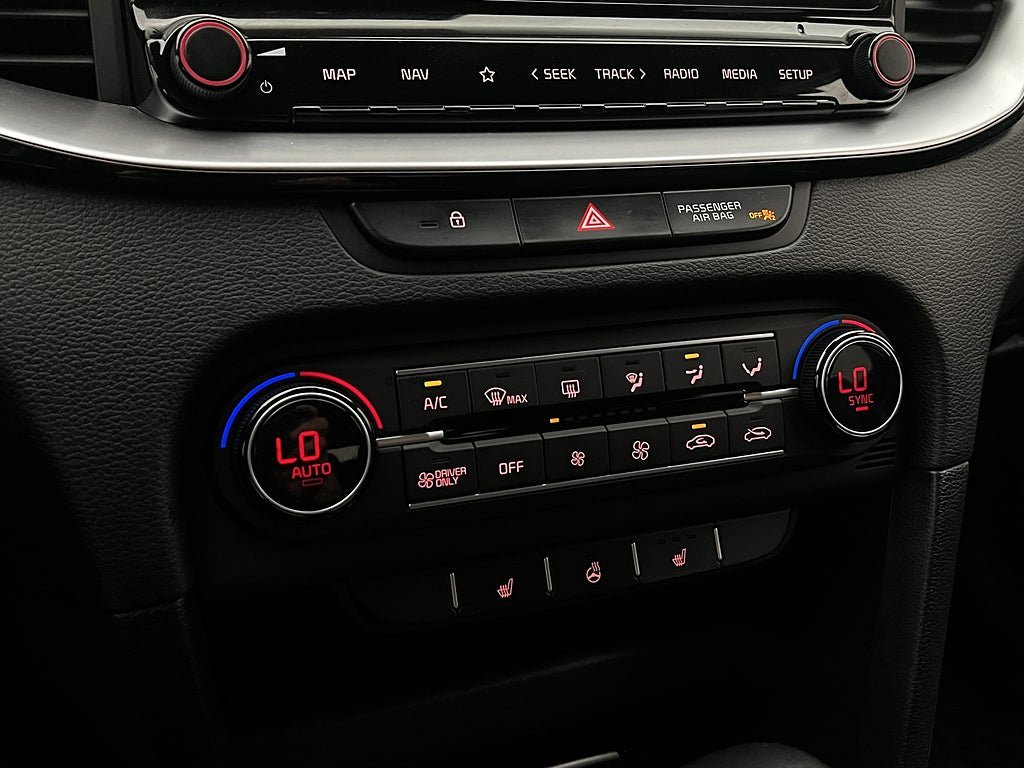 Vehicle Image 23