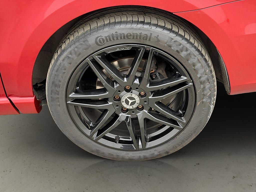 Vehicle Image 37