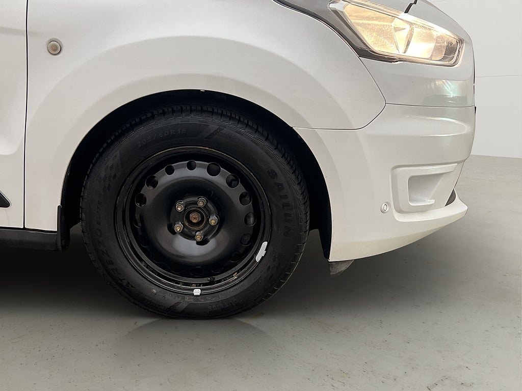 Vehicle Image 33