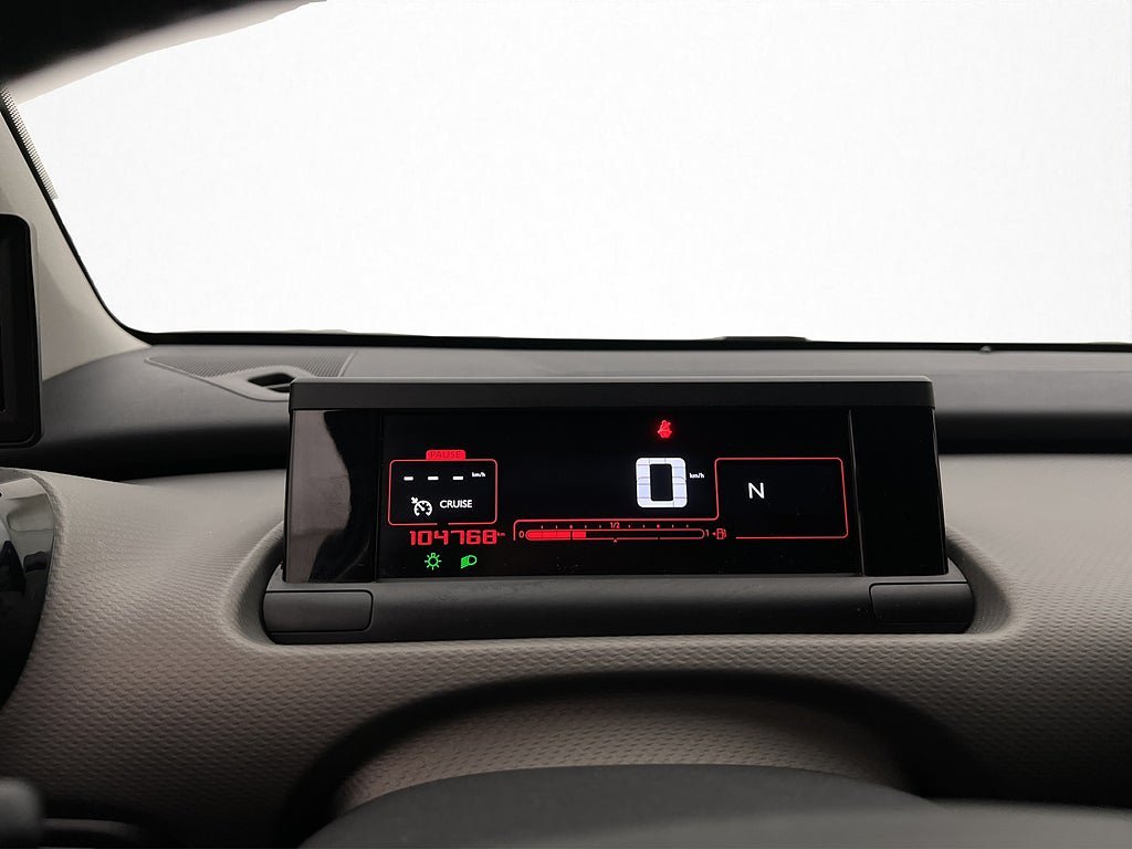 Vehicle Image 17