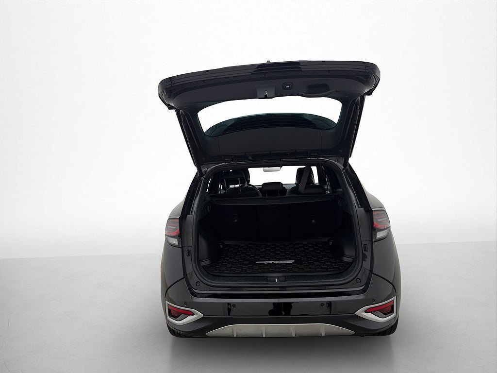 Vehicle Image 32