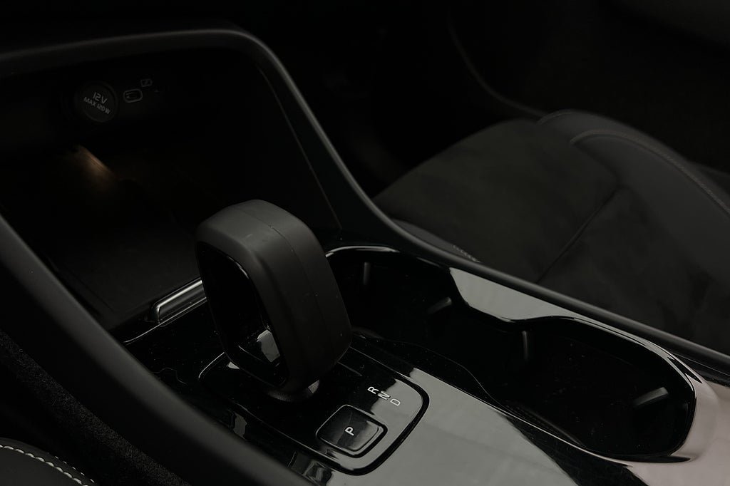 Vehicle Image 27