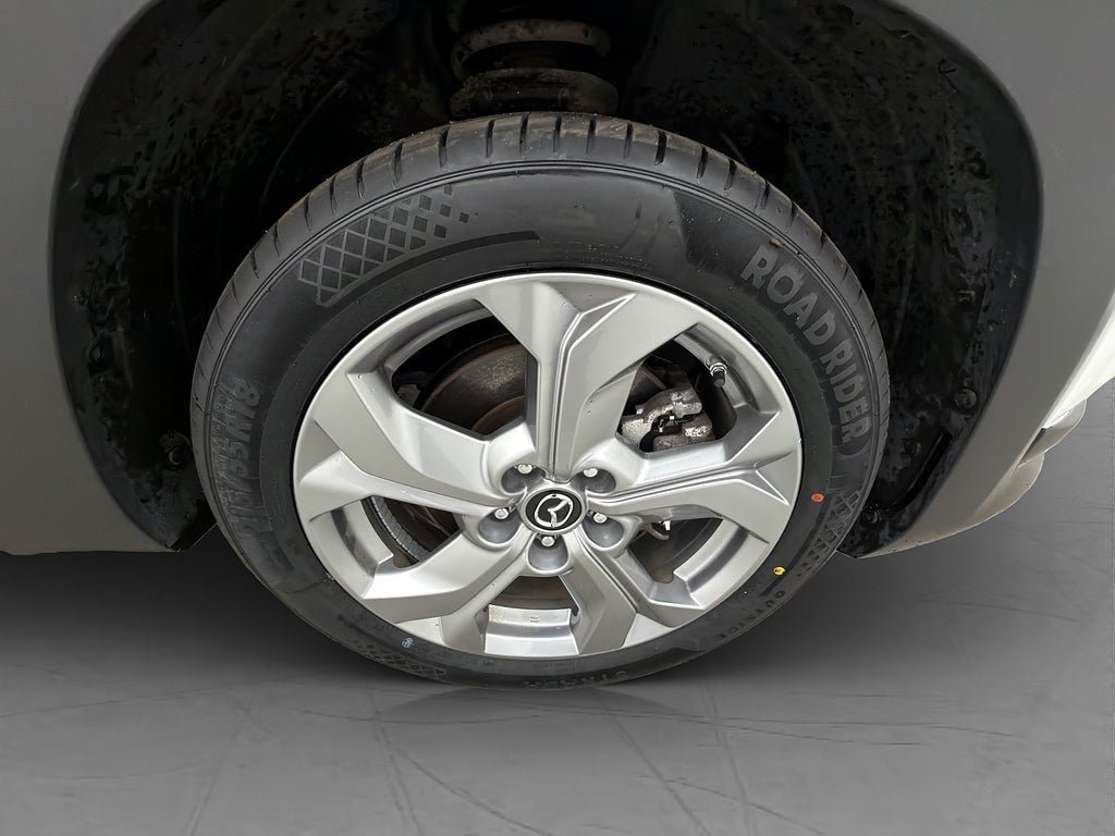 Vehicle Image 36
