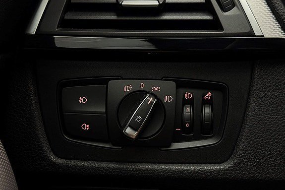 Vehicle Image 29