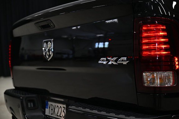 Vehicle Image 29