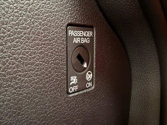 Vehicle Image 26