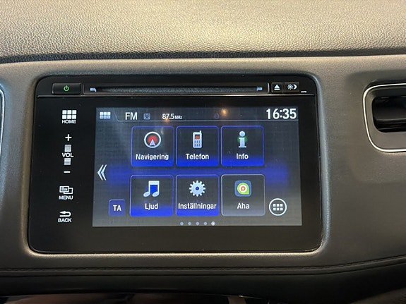 Vehicle Image 17