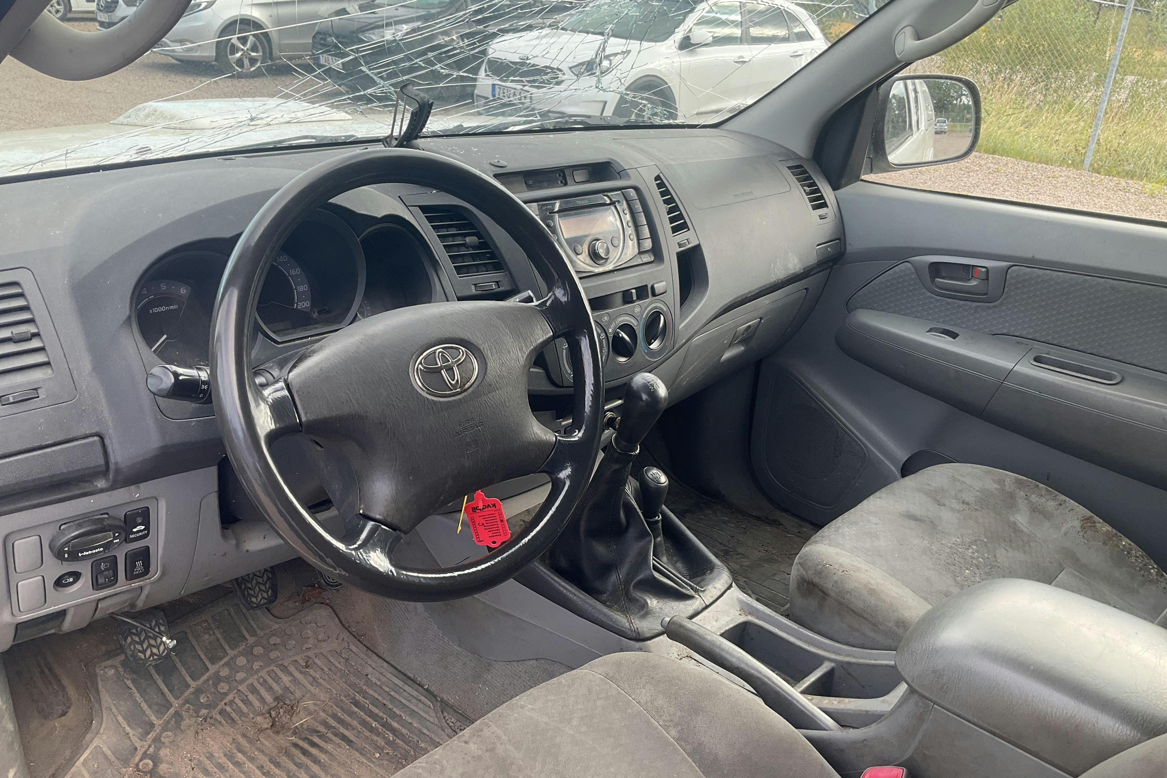Vehicle Image 10