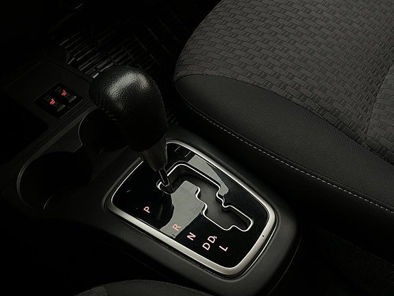 Vehicle Image 17