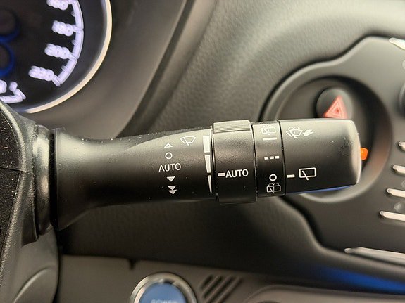 Vehicle Image 27