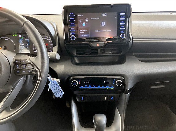 Vehicle Image 9