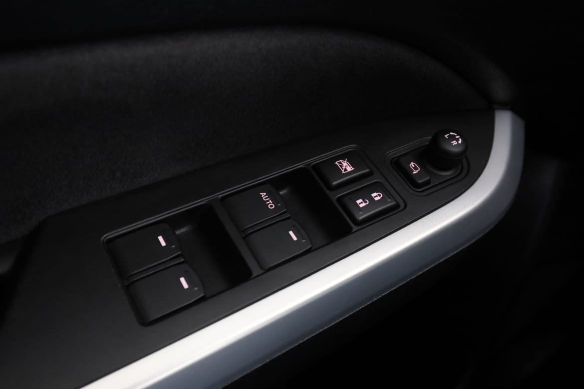 Vehicle Image 35