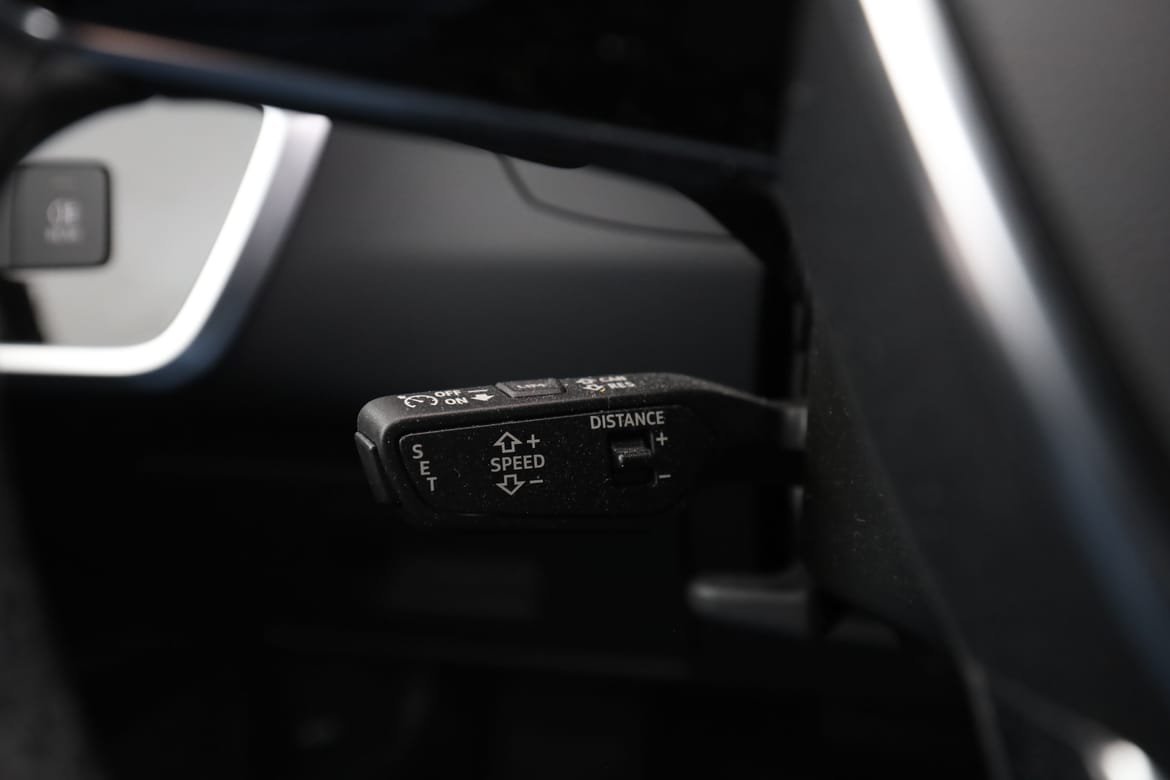 Vehicle Image 34