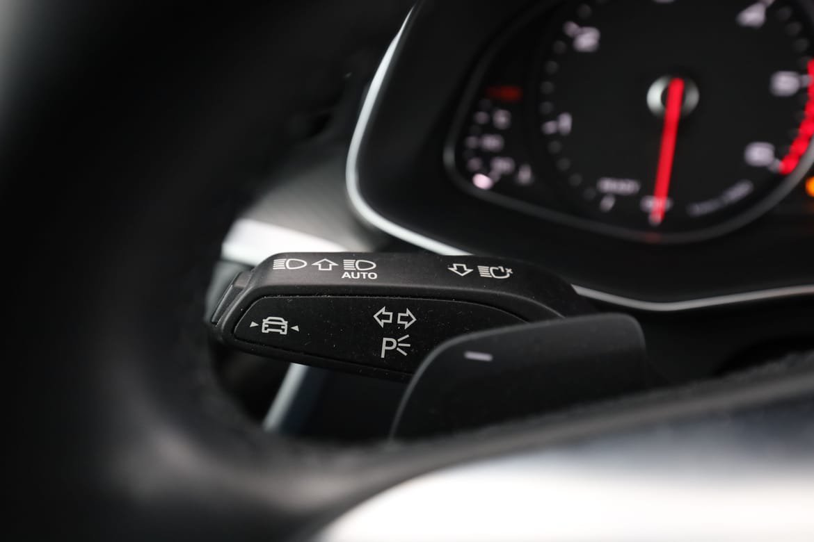 Vehicle Image 35