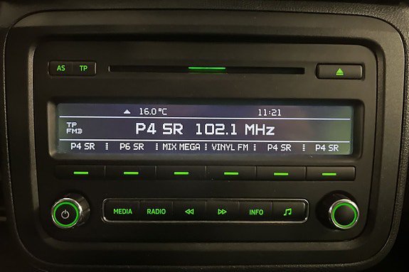 Vehicle Image 17