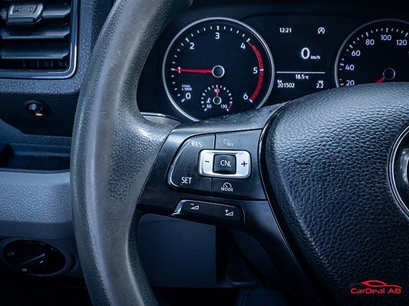 Vehicle Image 24