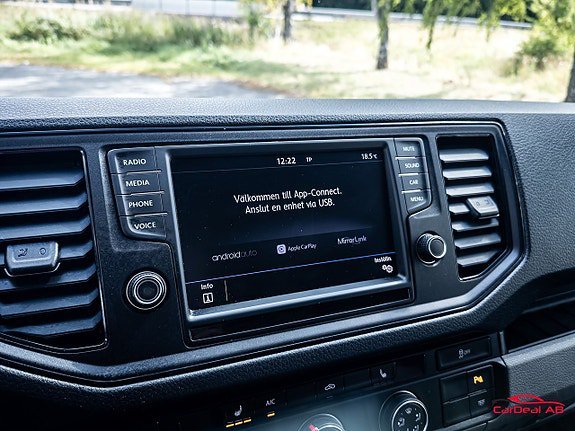Vehicle Image 27