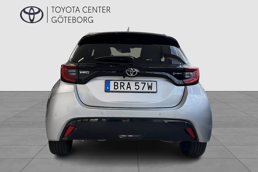 Vehicle Image 7