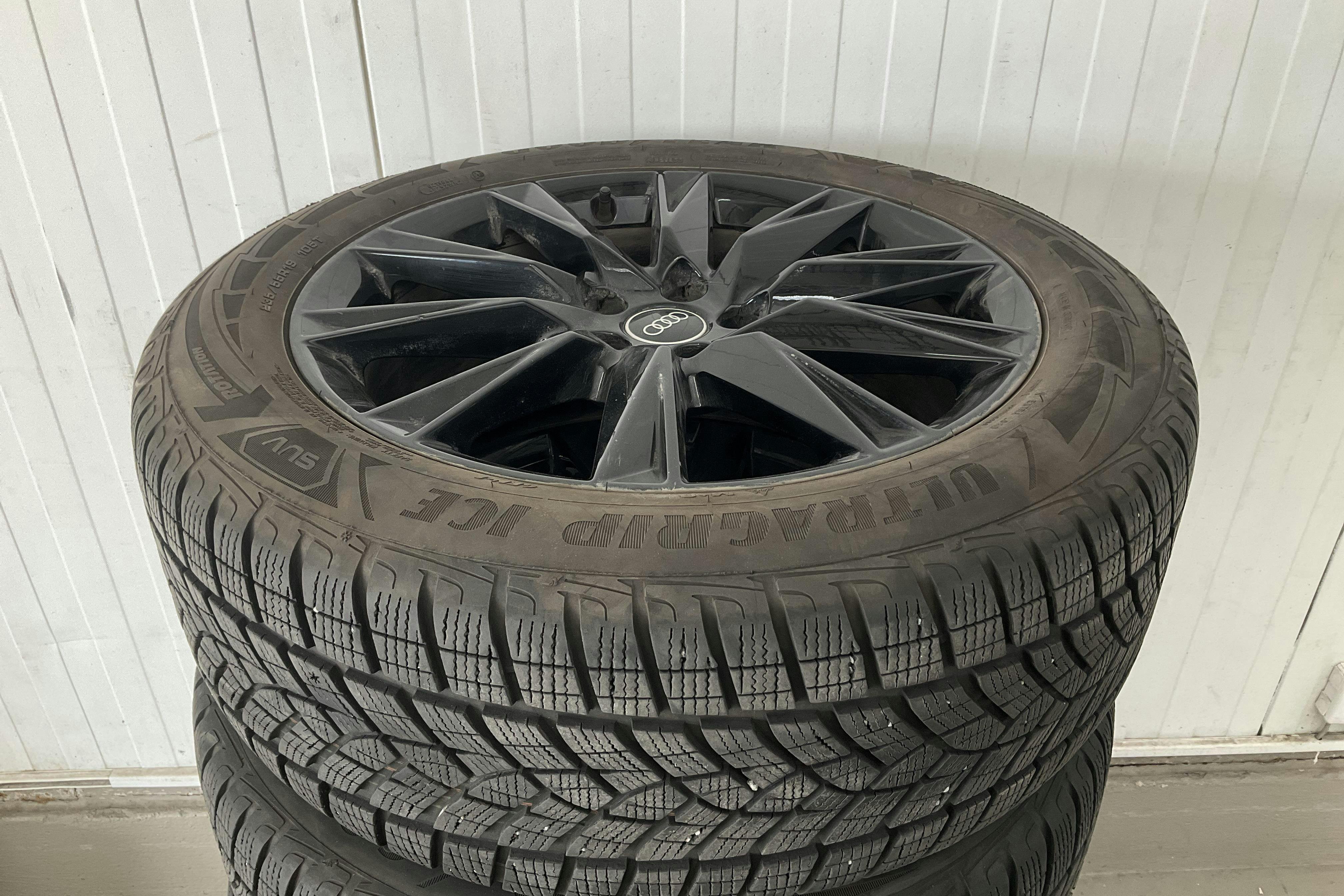 Vehicle Image 20