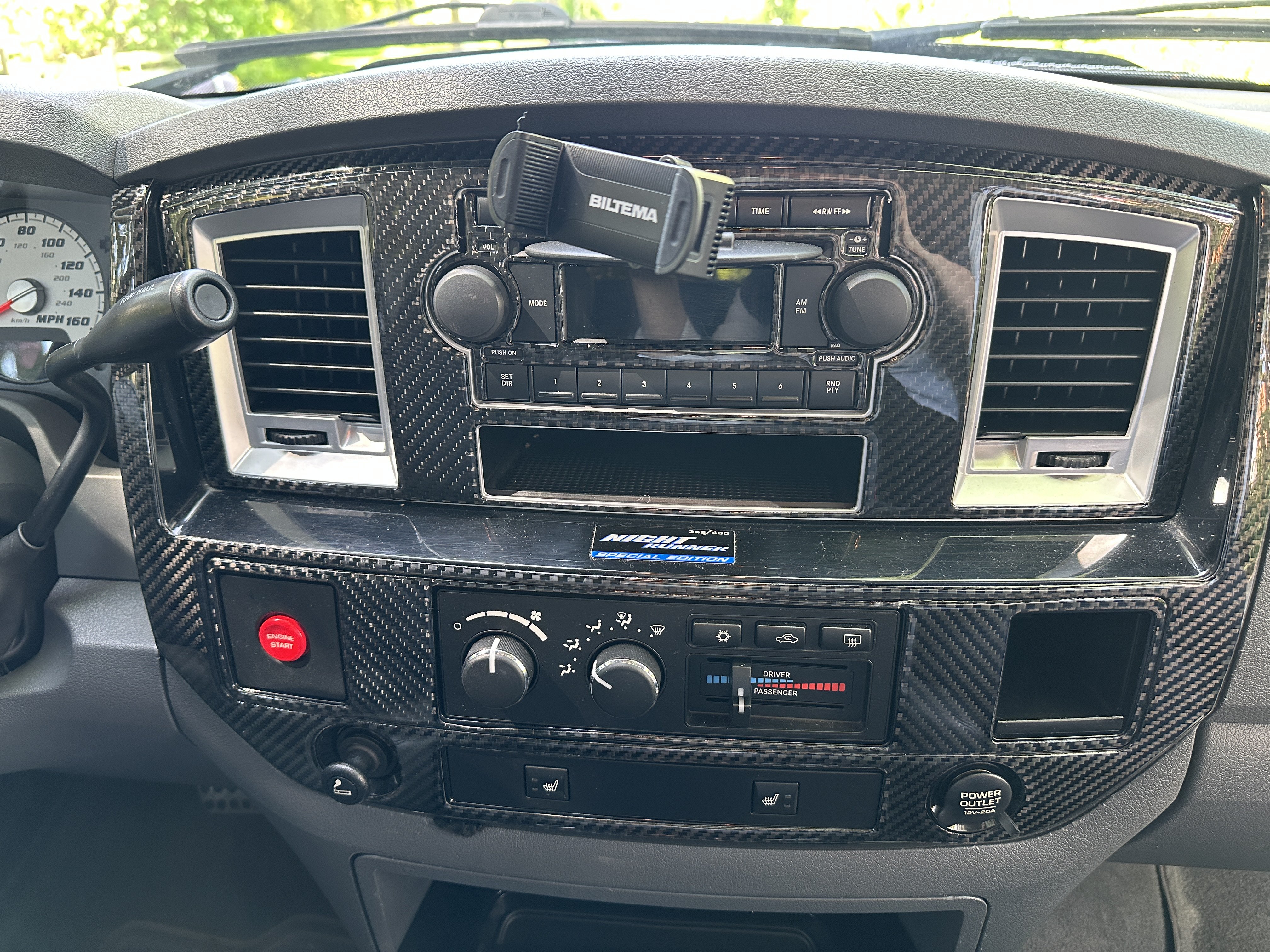 Vehicle Image 40