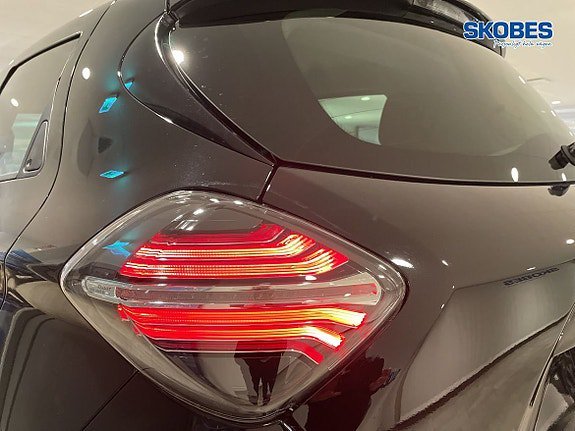 Vehicle Image 37