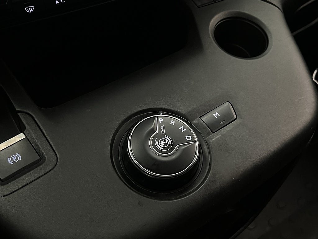 Vehicle Image 26