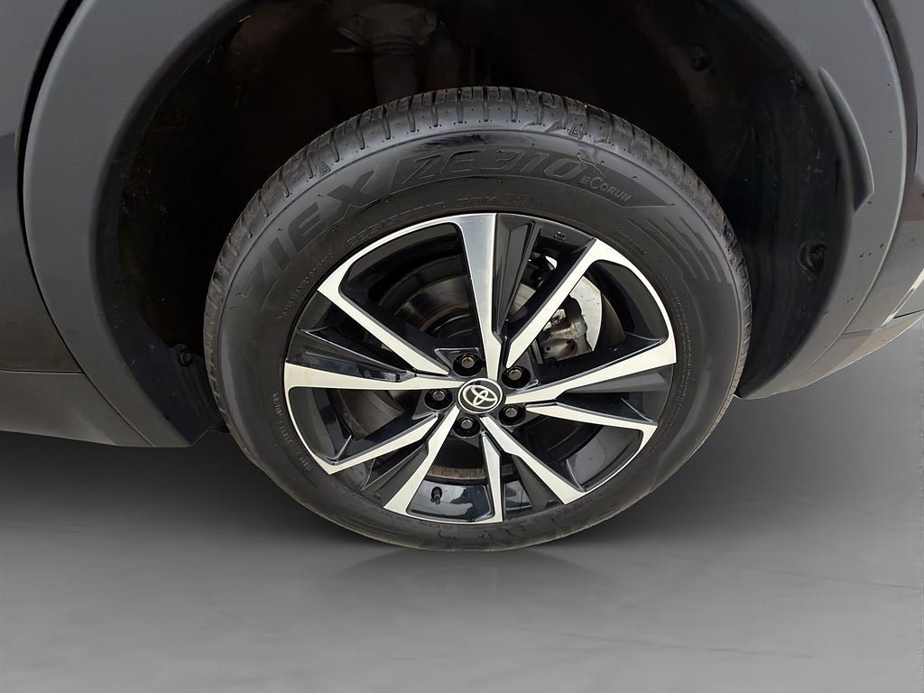Vehicle Image 33