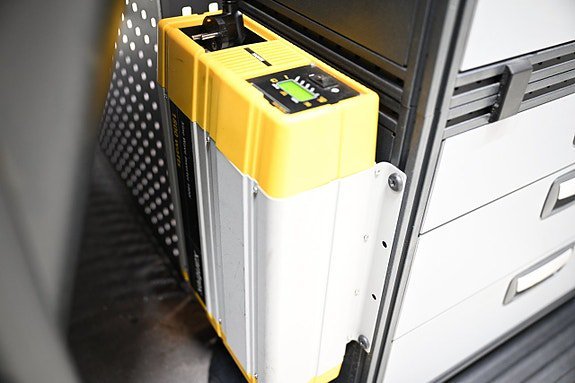 Vehicle Image 13
