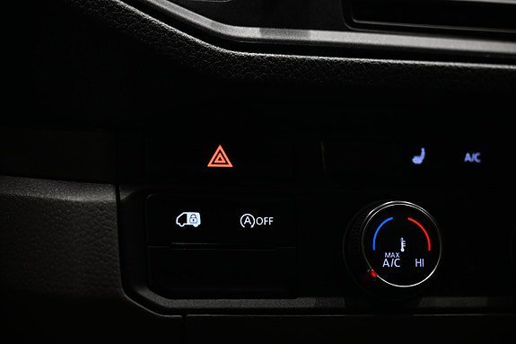 Vehicle Image 29