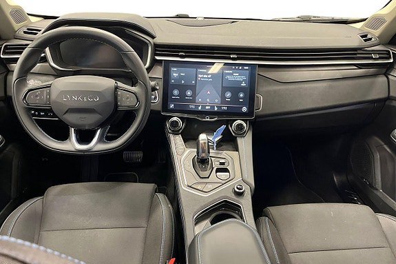 Vehicle Image 12