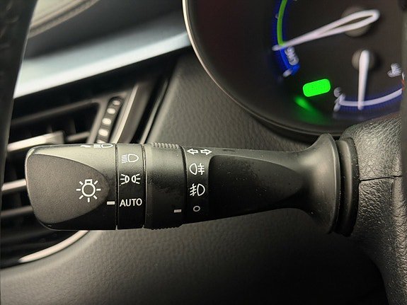 Vehicle Image 26