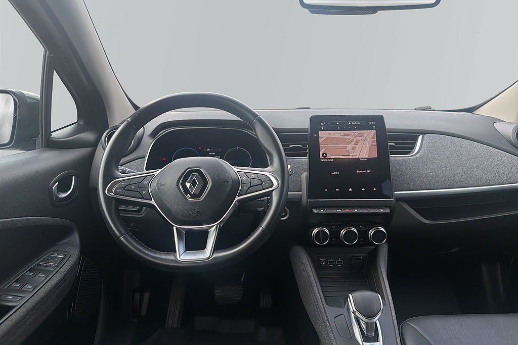 Vehicle Image 12