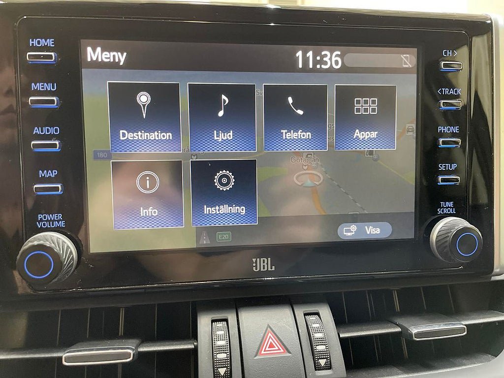Vehicle Image 17