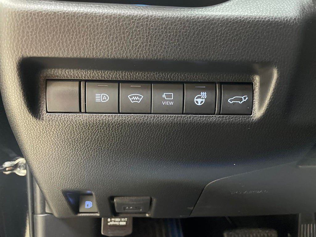 Vehicle Image 22