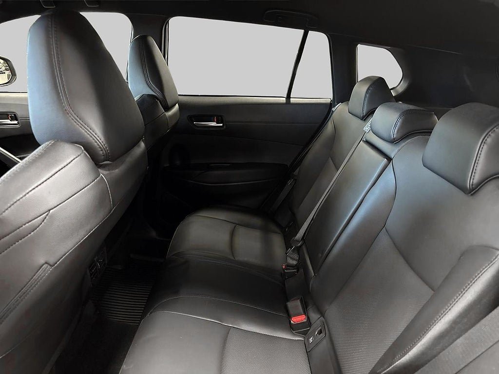 Vehicle Image 11