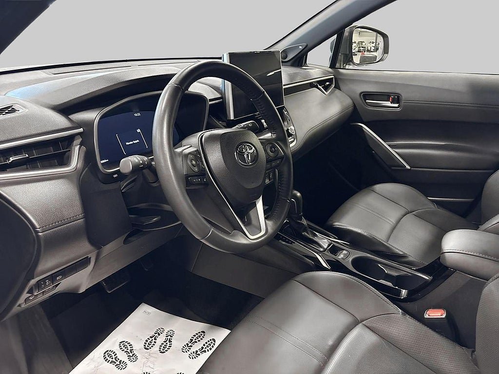 Vehicle Image 14