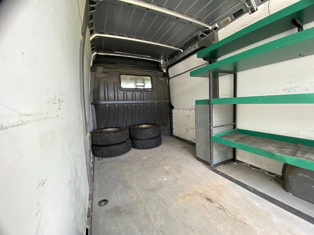 Vehicle Image 33