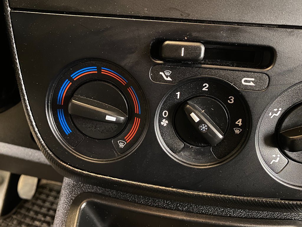 Vehicle Image 40