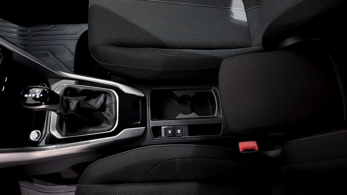 Vehicle Image 21