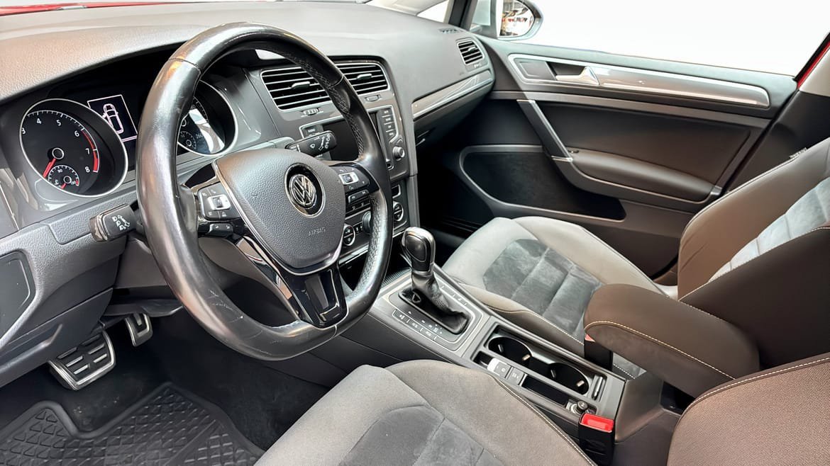 Vehicle Image 7