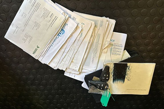 Vehicle Image 19
