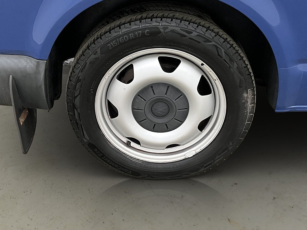 Vehicle Image 38